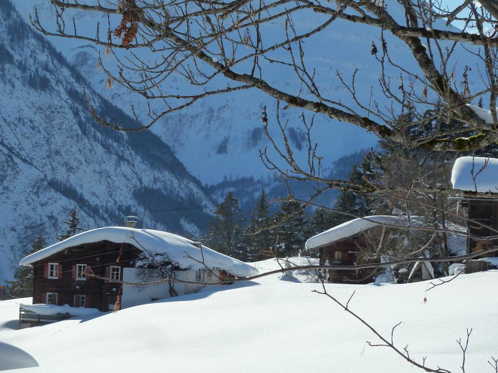 Wohlfühlhotel Berg Heil Holzgau Exterior foto